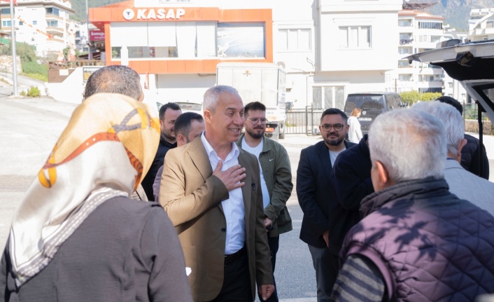 Özçelik: "Halkımız en doğrusunu biliyor ve görüyor" 