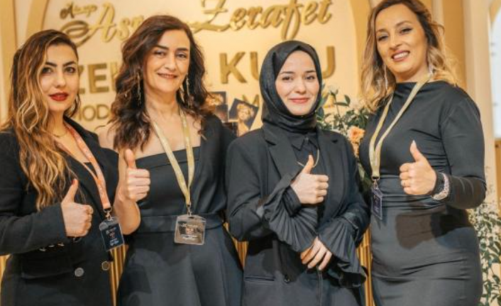 Zehra Kuru’dan muhteşem 2. yıl kutlaması