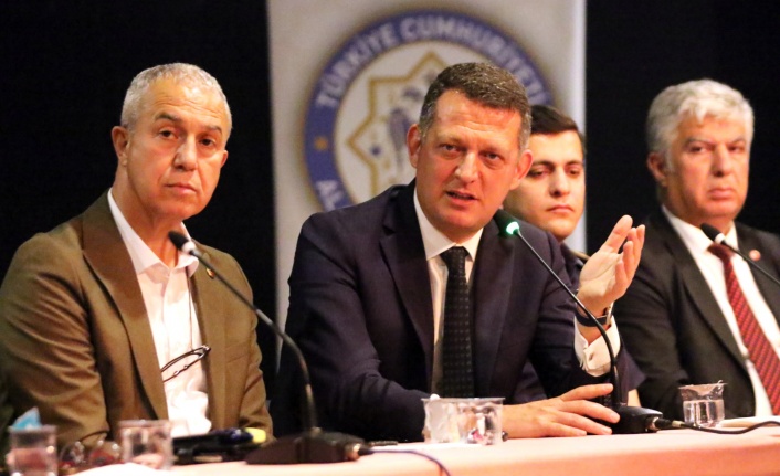 Ürkmezer ve Özçelik kurum amirleri ve muhtarlarla bir araya geldi