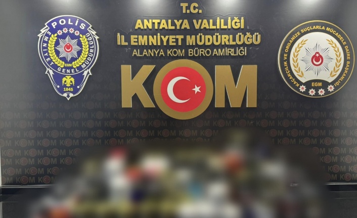 Alanya'da yılbaşı öncesi kaçak içkicilere darbe