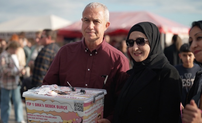 Başkan Özçelik SMA hastası bebek için bağış topladı