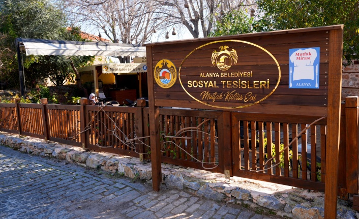 Alanya Belediyesi Kültür Evi yenilenen yüzü ve uygun fiyatlatla hizmete başladı