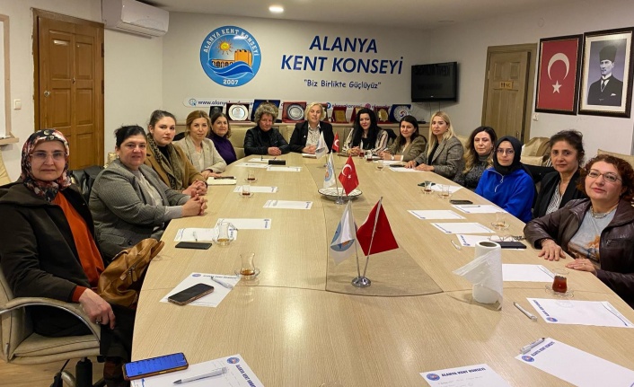 Alanya'da 8 Mart hazırlıkları başladı