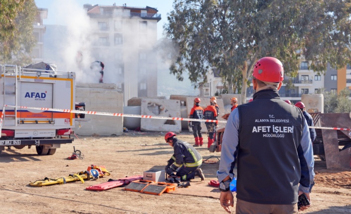 Alanya'da deprem tatbikatı