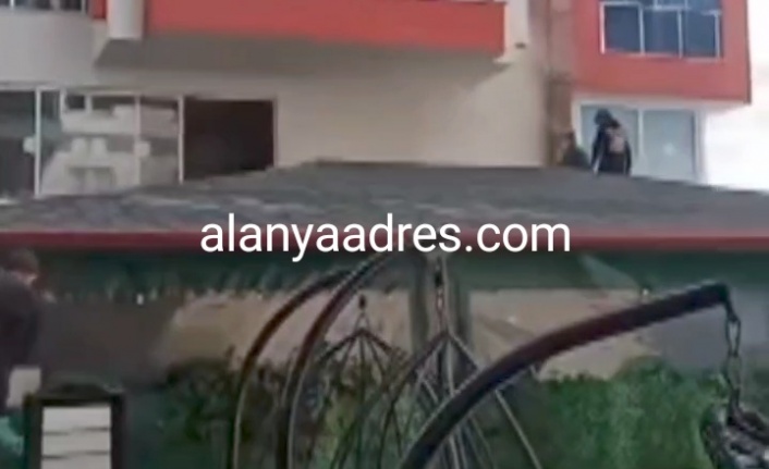 Alanya'da yangın paniği