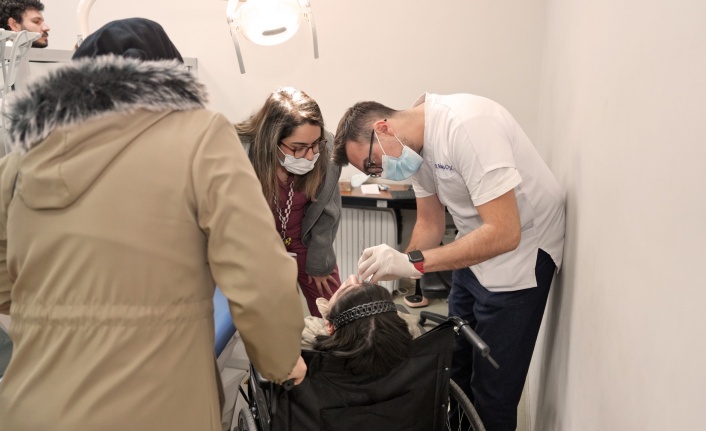 Engelli bireyler için ağız ve diş taraması yapıldı
