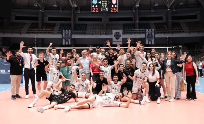 Alanya'nın efelerinden altın vuruş