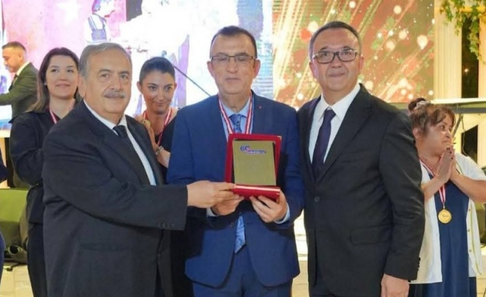 Kamburoğlu 60. yılını kutladı