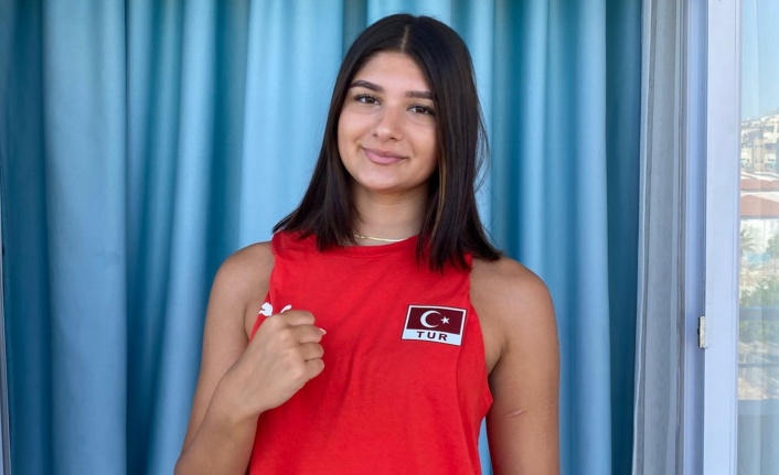 Alanyalı Ela'ya Milli davet