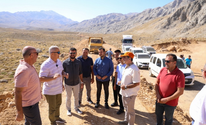 Alanya Belediyesi Okurcalar Yaylası'na el attı