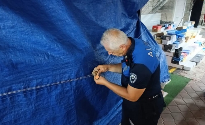 Alanya'da sopalı müşteri kavgası! 4 yaralı var, dükkanlar mühürlendi