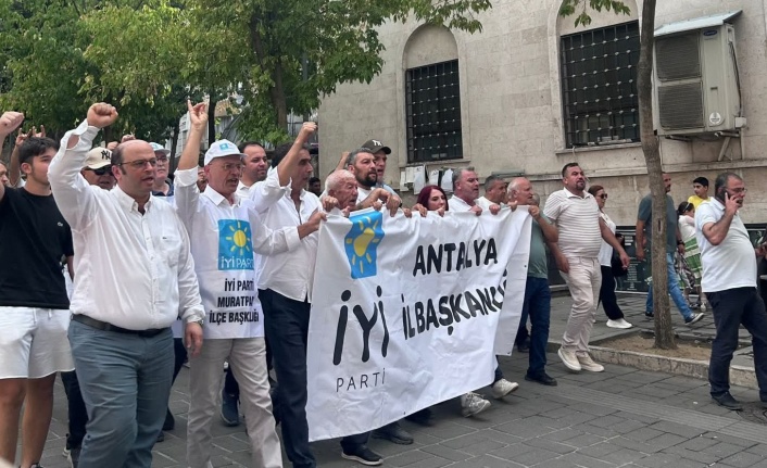 Alanya İYİ Parti Bursa mitingine katıldı