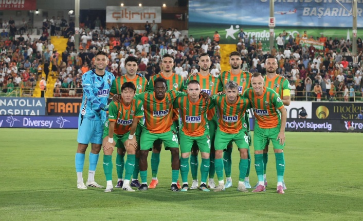 Alanyaspor lige beraberlikle başladı
