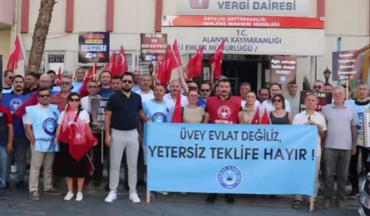 'Üvey evlat değiliz' deyip iş bıraktılar