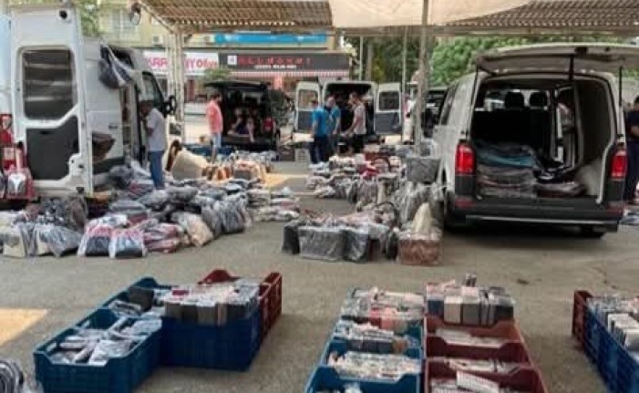 Alanya'da kaçak satış yapanlar pazardan kovuldu