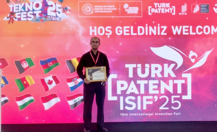 ALKÜ'lü öğrenciye uluslararası altın ödülü