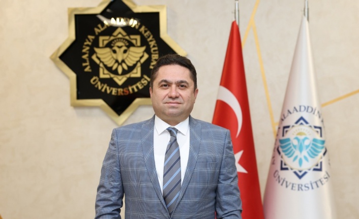 ALKÜ Rektörü Türkdoğan 'Deprem Çalışma Grubu'nda