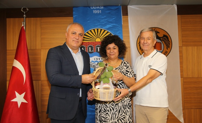 Keçiboynuzu paneli ALTSO'da gerçekleştirildi