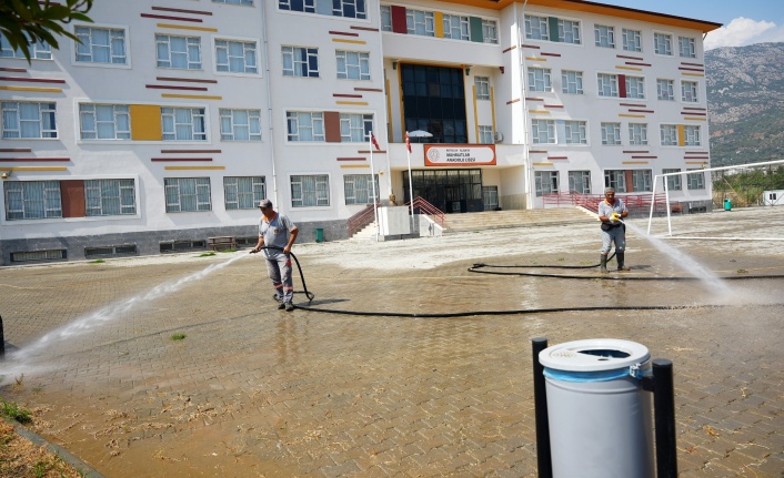 Okullarda temizlik seferberliği