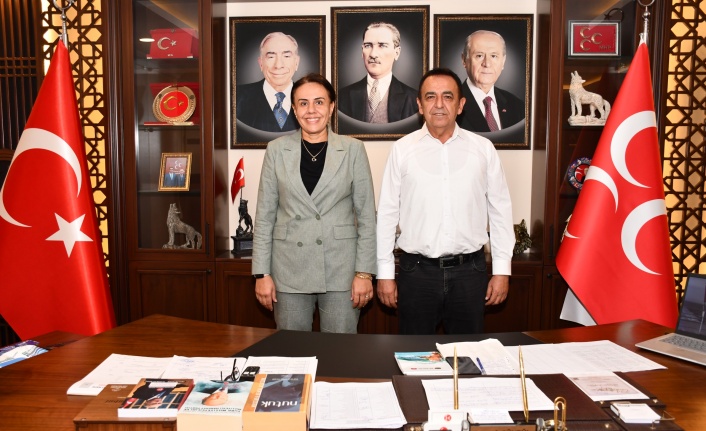 Sünbül'den başhekime destek sözü