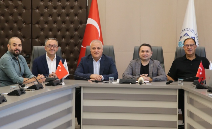 Vakfın amaçları için bir araya geldiler