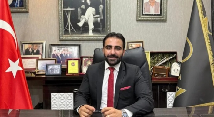 Alanya Ak Parti'de görev değişimi