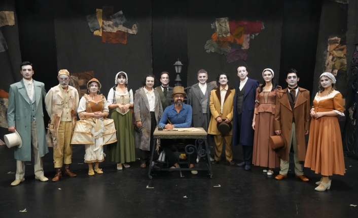 Alanya Belediye Tiyatrosu sezonu açtı