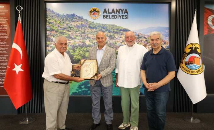 Başkan Özçelik'e kardeş şehir Gladbeck'ten ziyaret