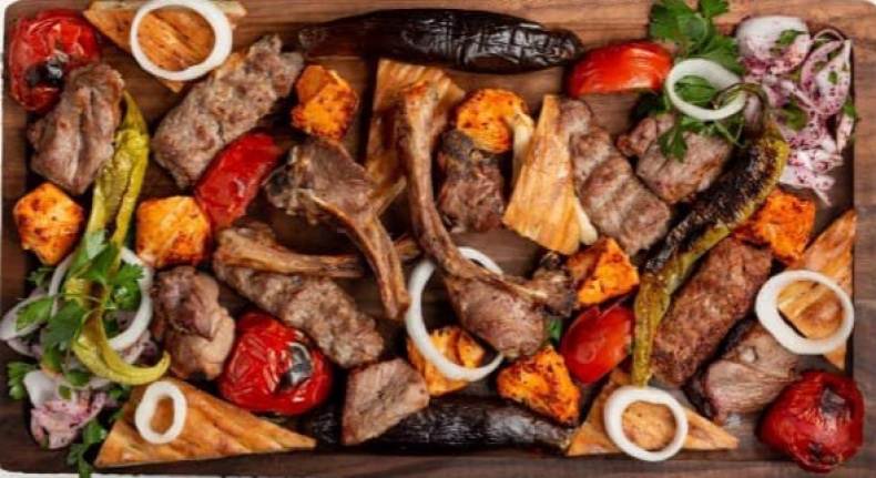 Eşgilikte lezzet şöleni devam ediyor