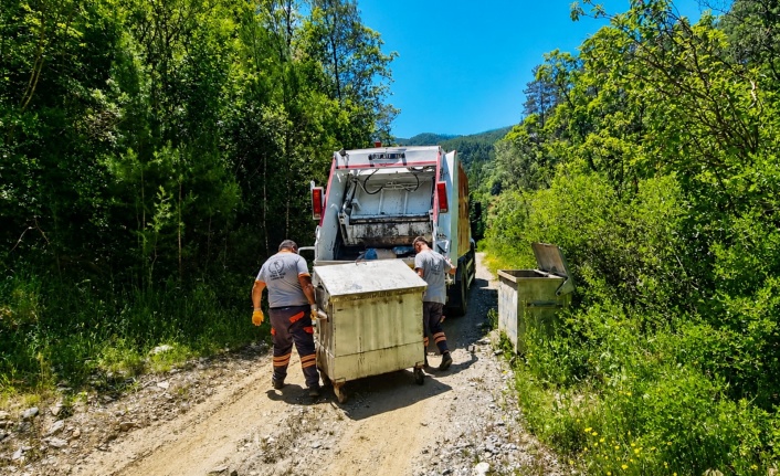 Alanya'da 9 günde 10 bin ton atık toplandı