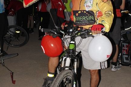 23 Nisan'ı Bisiklet Turu Atarak Kutladılar 