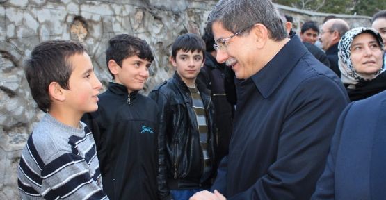 Bakan Davutoğlu’nu Şaşırtan Soru 