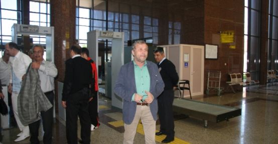 Bursaspor Kafilesi Mersin'e Geldi 