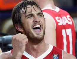 Erden: Burada oynamak kolay değil