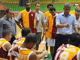 Galatasaray Erdemir'i geçti