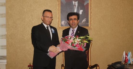 Gülpak’dan Vali Güzeloğlu’na Ziyaret 