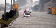 BÜYÜKŞEHİR EKİPLERİ FIRTINA ALARMINDA