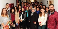 AK GENÇLİK'TEN ANLAMLI ZİYARET