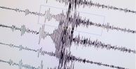 AKDENİZ'DE KORKUTAN DEPREM!