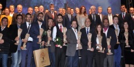 YILIN GAZETECİLERİ ÖDÜLLERİNİ ALDI