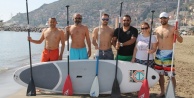 ALANYA'DA SUP SÖRFÜ EĞİTİMİ
