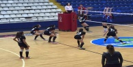 VOLEYBOL OKULU KAYITLARI DEVAM EDİYOR