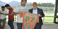 İMZALI ALANYASPOR FORMASI SAHİBİNİ BULDU