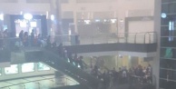 HAVALİMANINDA PANİK YARATAN YANGIN