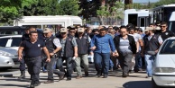 Antalya'da FETÖ/PDY şüphelisi 34 kişi, adliyeye sevk edildi