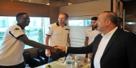 ÇAVUŞOĞLU, ALANYASPOR'UN KAMPINI ZİYARET ETTİ