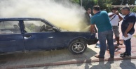 SEYİR HALİNDEKİ OTOMOBİL ALEV ALDI