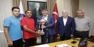 Şampiyonlardan  Türel’e ziyaret