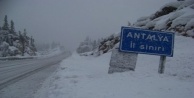 Antalya'da okullara kar ve yağmur tatili