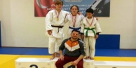 Judocularımız yarı finalde